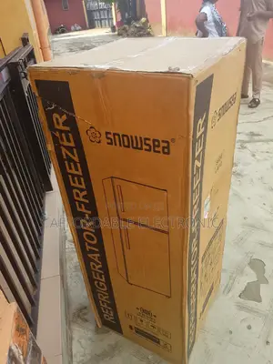 Snowsea 150 Litre Double Door Refrigerator With Interior Light
