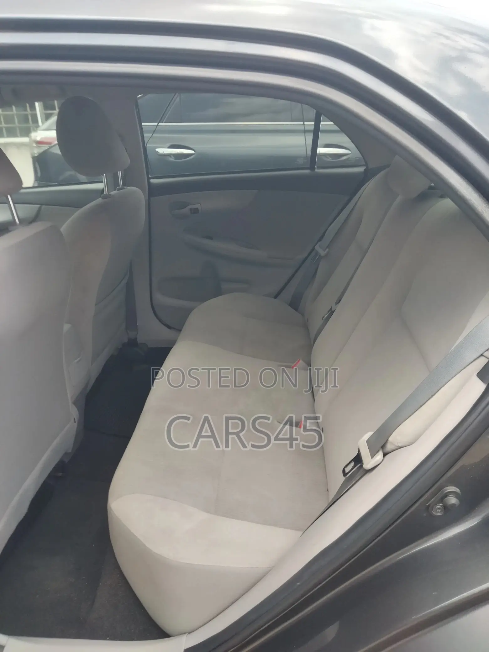 Toyota Corolla 2013 Gray