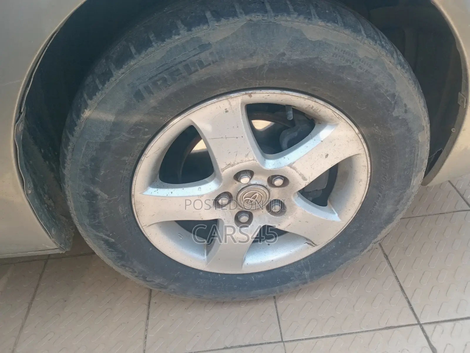 Toyota Camry 2005 Silver