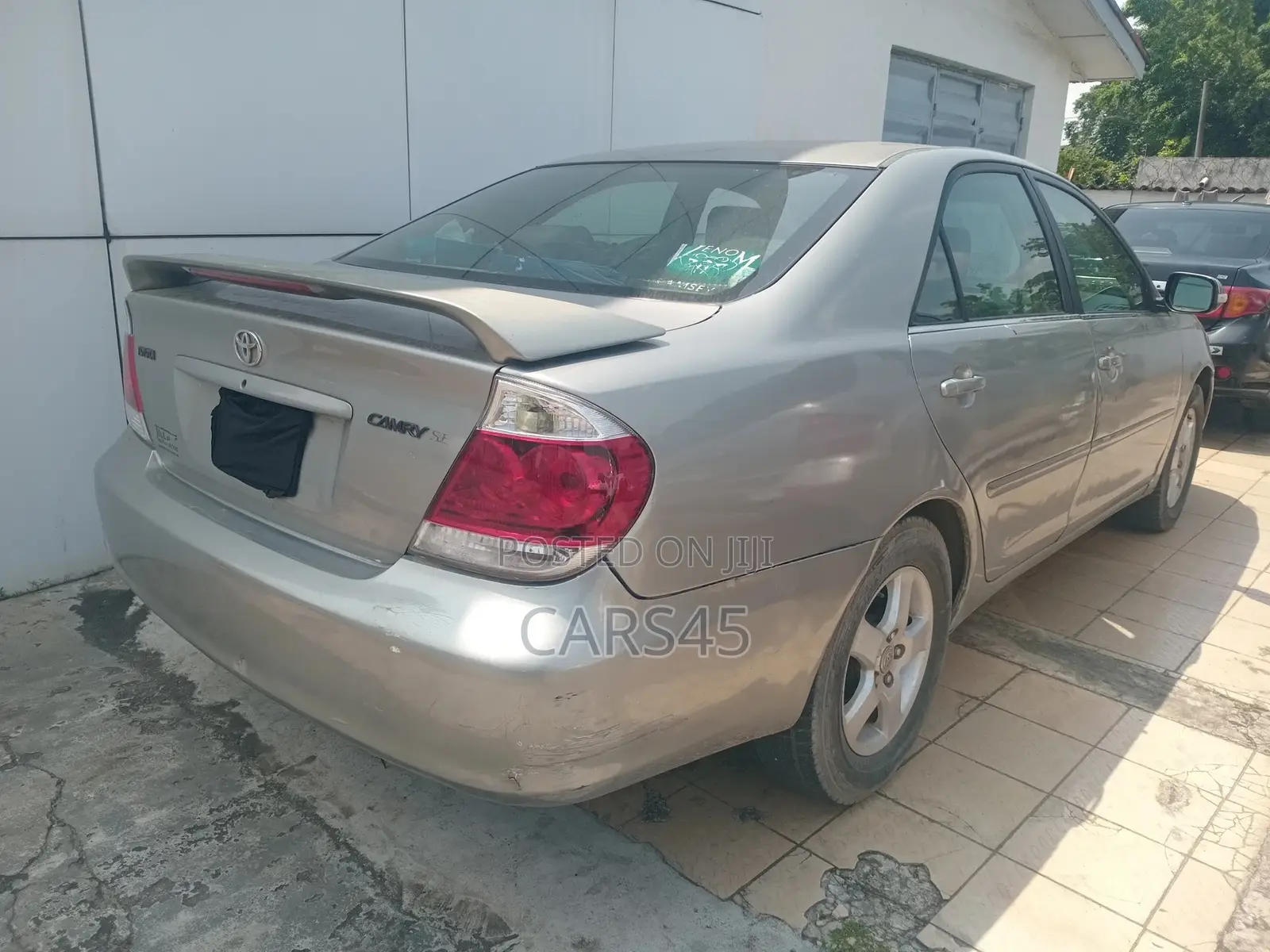 Toyota Camry 2005 Silver