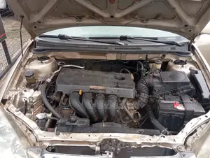 Toyota Corolla 2005 Gold