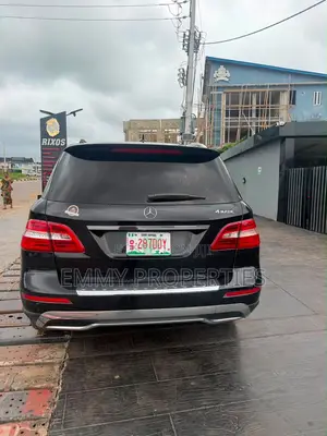 Mercedes-Benz GLK-Class 2015 Black