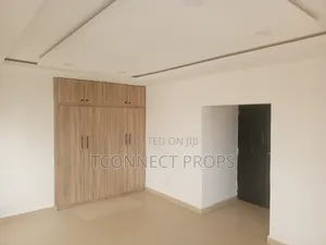 4bdrm Duplex in Kado Estate for sale