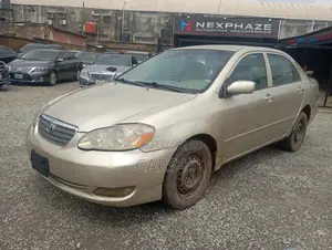 Toyota Corolla 2005 Gold