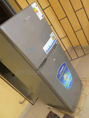 Snowsea Bcd198 150 Litre Refrigerator With Spacious Storage