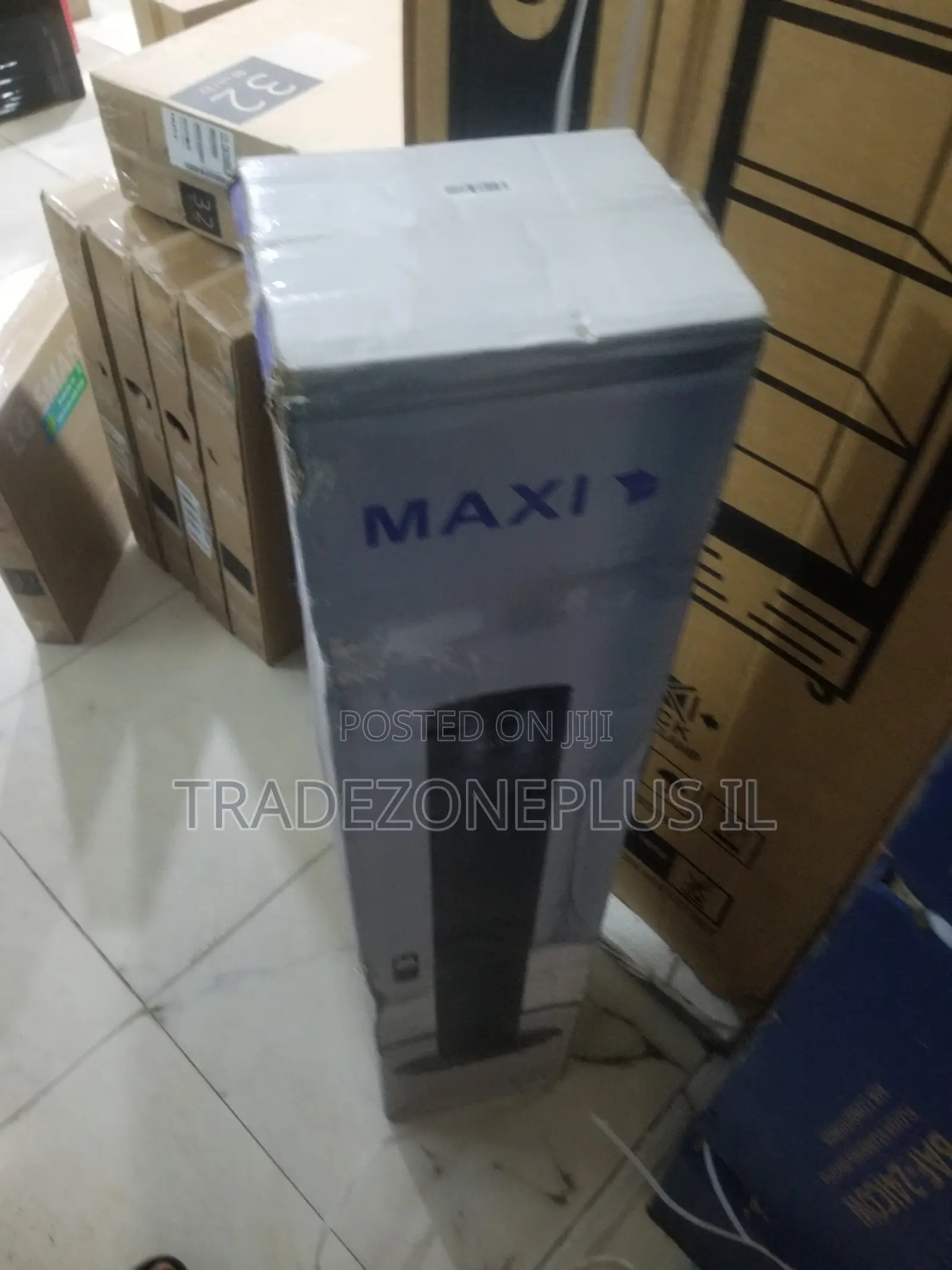 Powerful MAXI Vertical Cooling Fan
