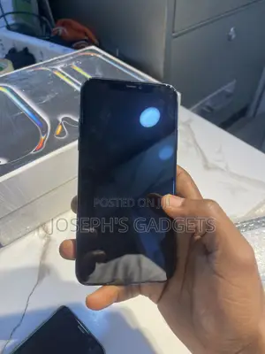 Apple iPhone 11 Pro Max 64 GB Green