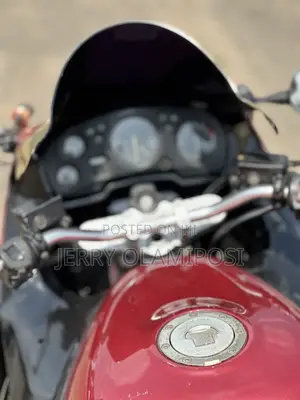 Honda CBR 2002 Red