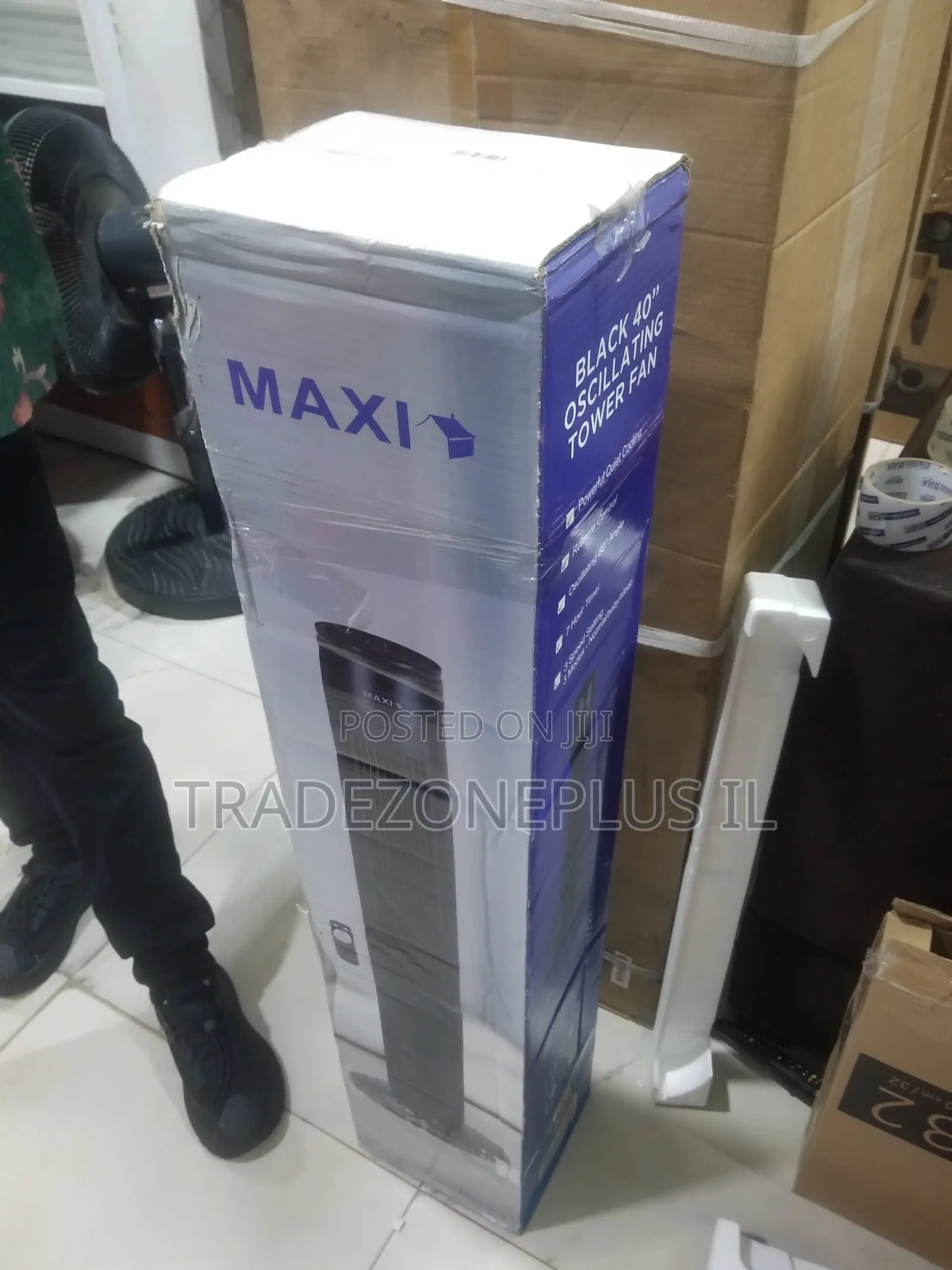 Black MAXI Indoor Cooling Tower