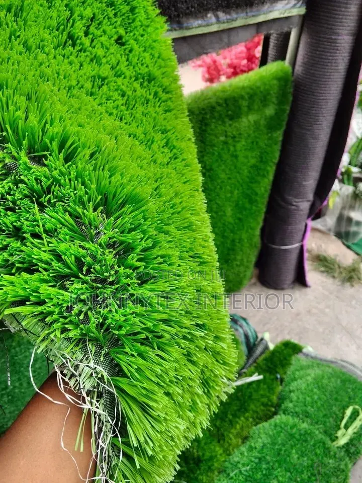 Quality Green Rug for Field