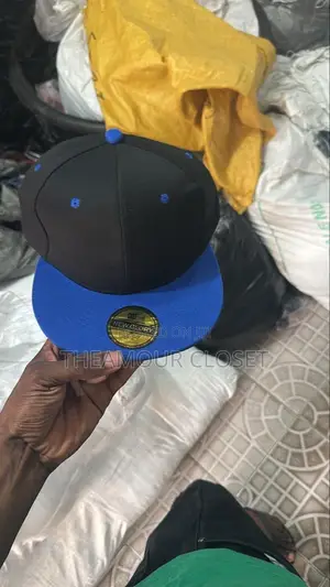 Plain Snapback