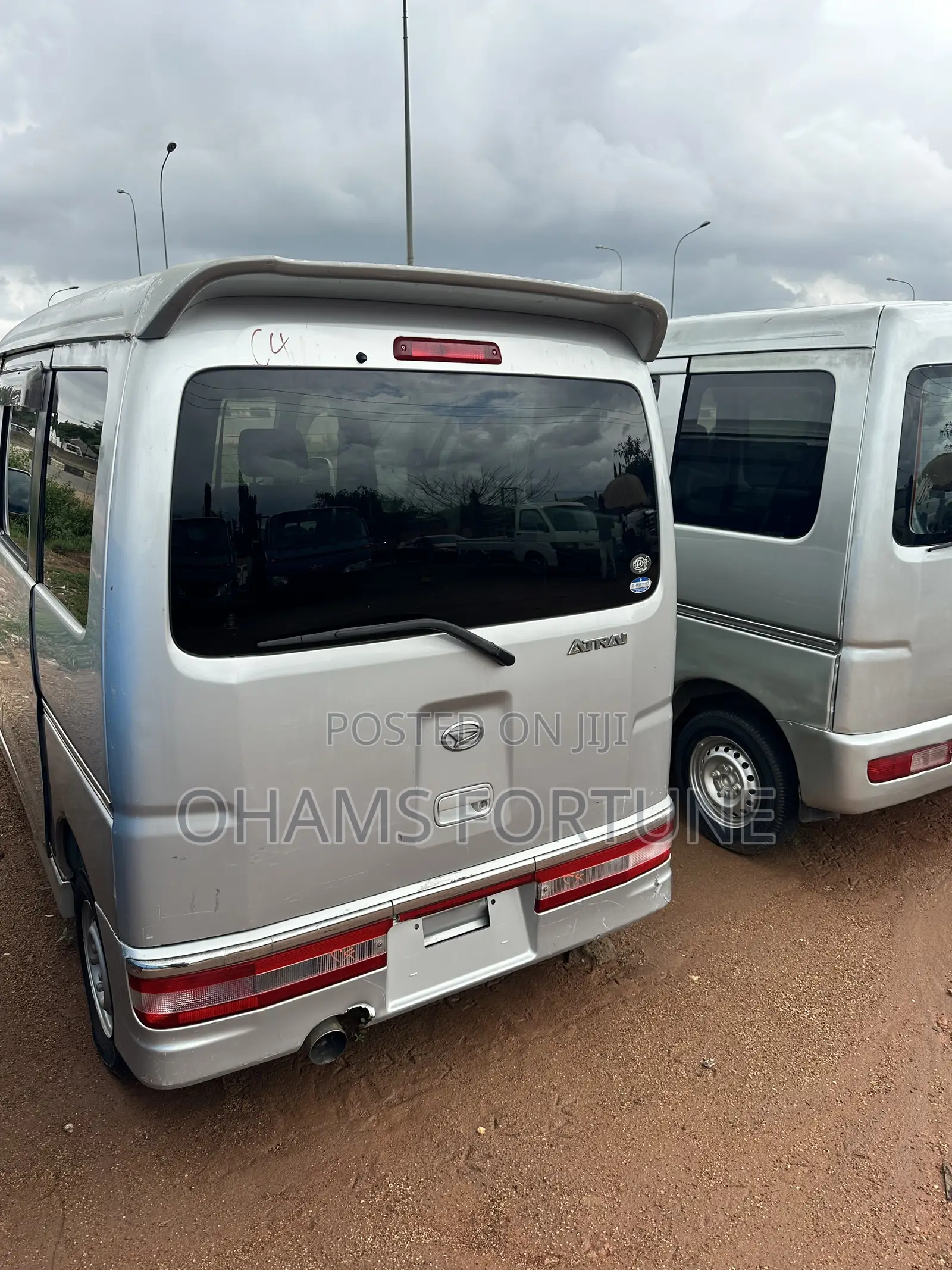 Daihatsu Light Bus 1972 Grey