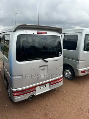 Daihatsu Light Bus 1972 Grey