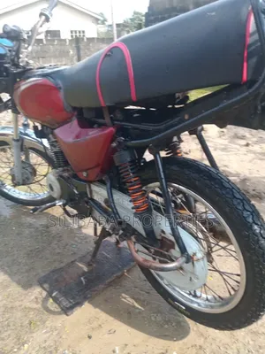 Bajaj Boxer 2023 Red