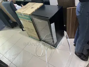 Hisense JC-94 Compact Beverage Chiller Original