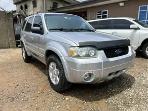 Ford Escape Limited 2006 Silver
