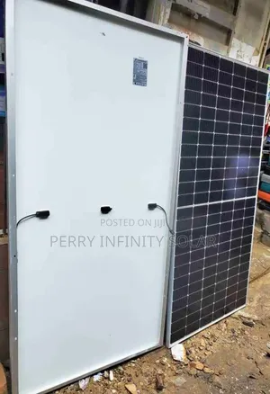 Canadian Solar 550W 144 Cells Mono Solar Panel – High Efficiency