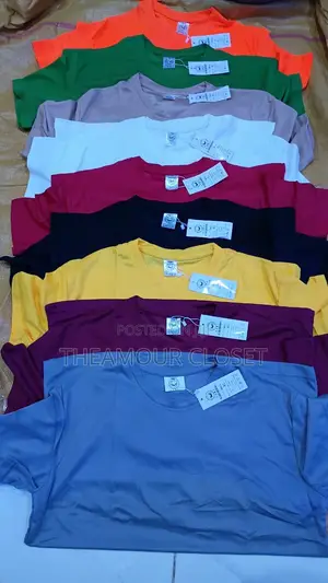Plain T-Shirt