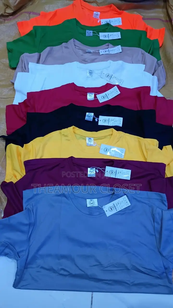 Plain T-Shirt