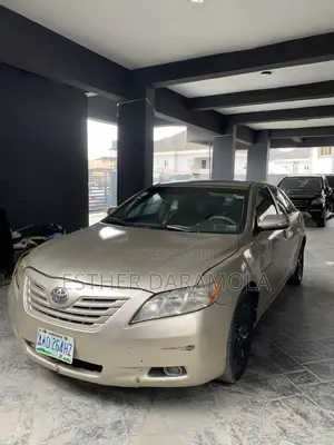 Toyota Camry 2007 Gold