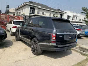 Land Rover Range Rover Vogue 2015 Black