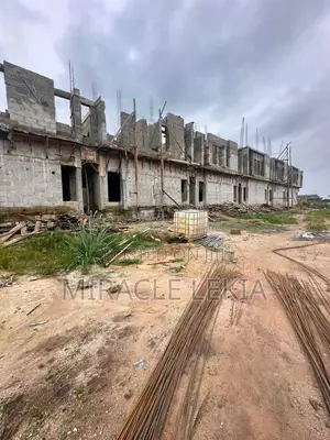 4bdrm Duplex in 08 Garden City, Ikwerre for sale