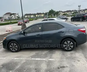 Toyota Corolla 2015 Gray