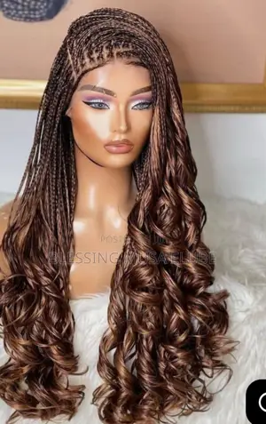 Beauty /Hair Extensions /Makeup