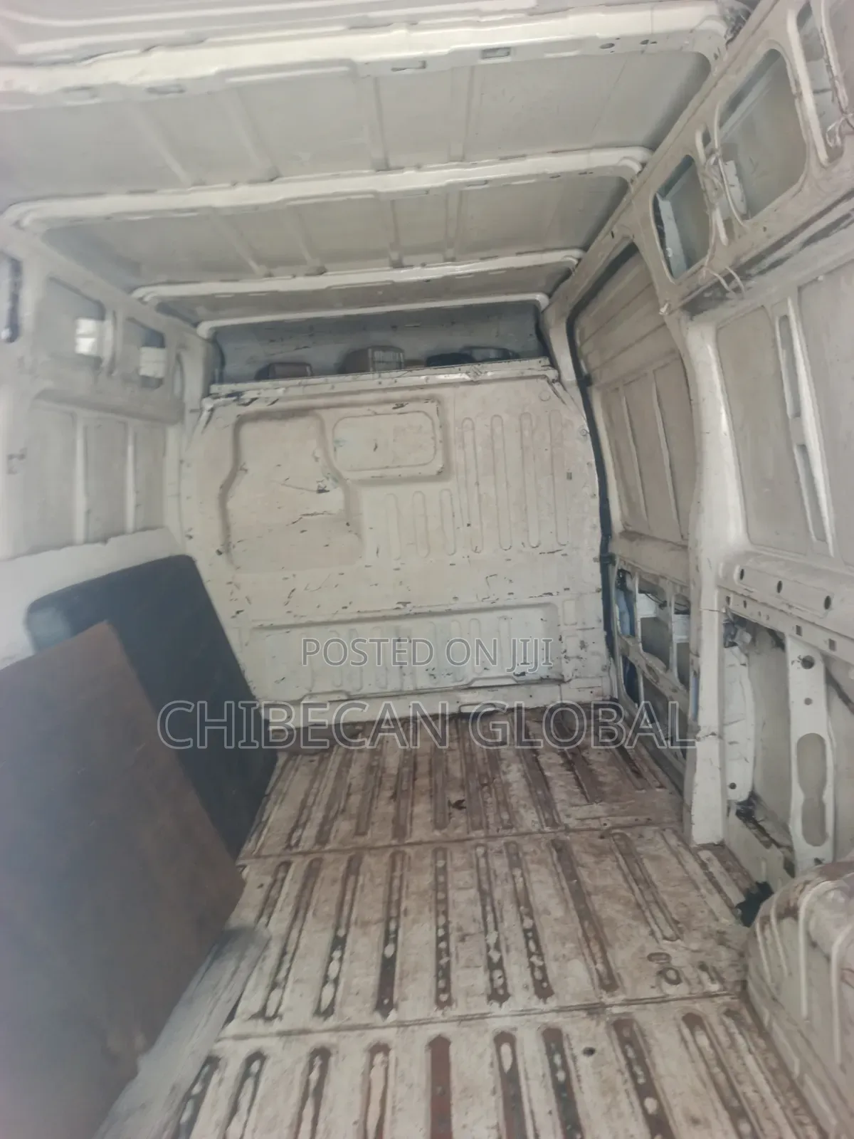 Ford Transit 2005 White