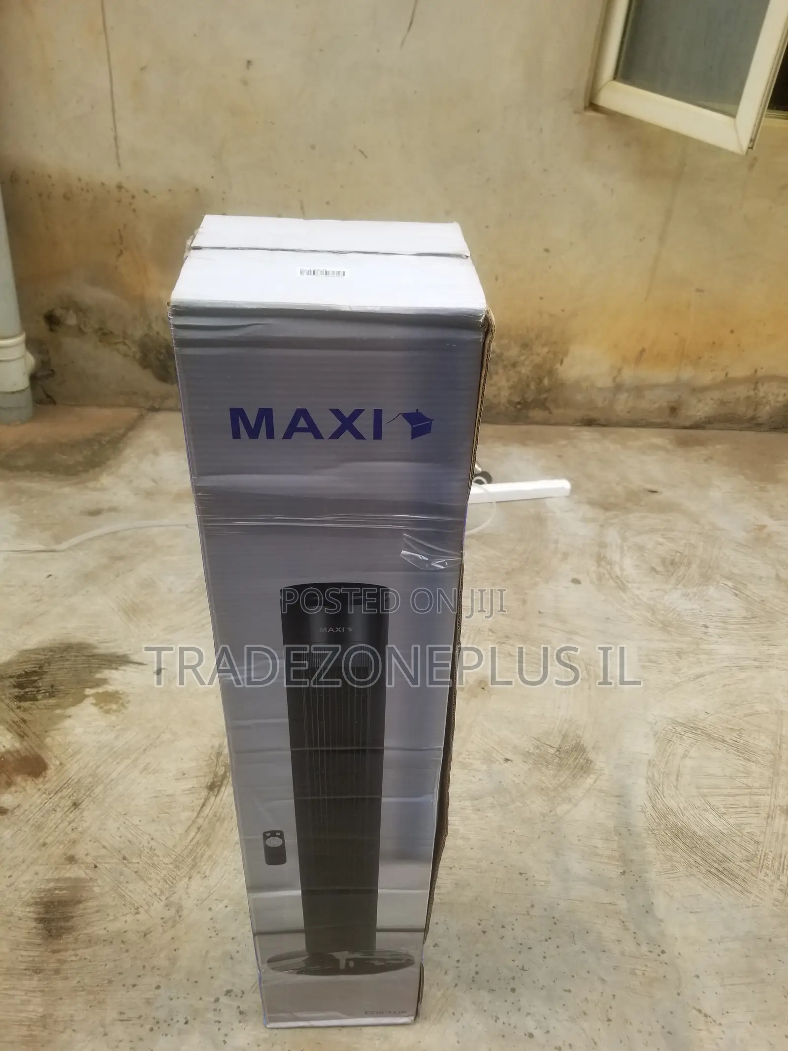 MAXI Oscillating Cooling Tower Black