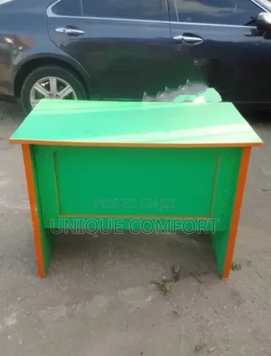 HDF Office/Reading Table Neatly Used