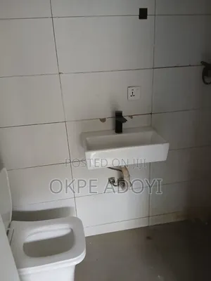 Studio Apartment in Spring Valley, Abraham Adesanya for rent