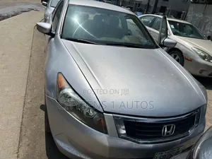 Honda Accord 2008 Silver