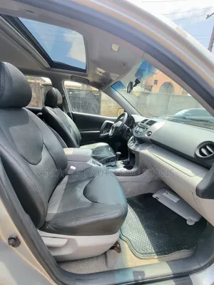 Toyota RAV4 2006 Silver