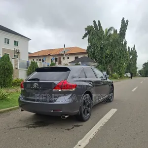 Toyota Venza 2010 Gray