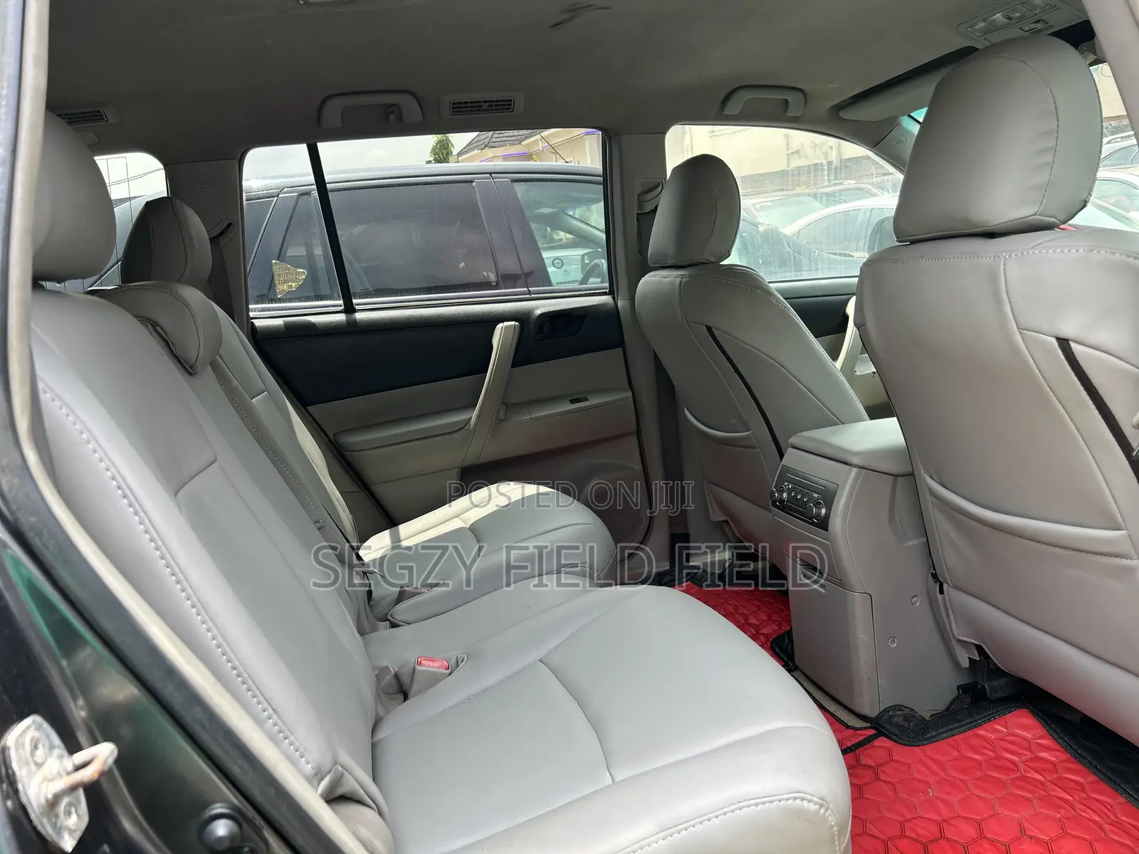 Toyota Highlander 2012 Gray