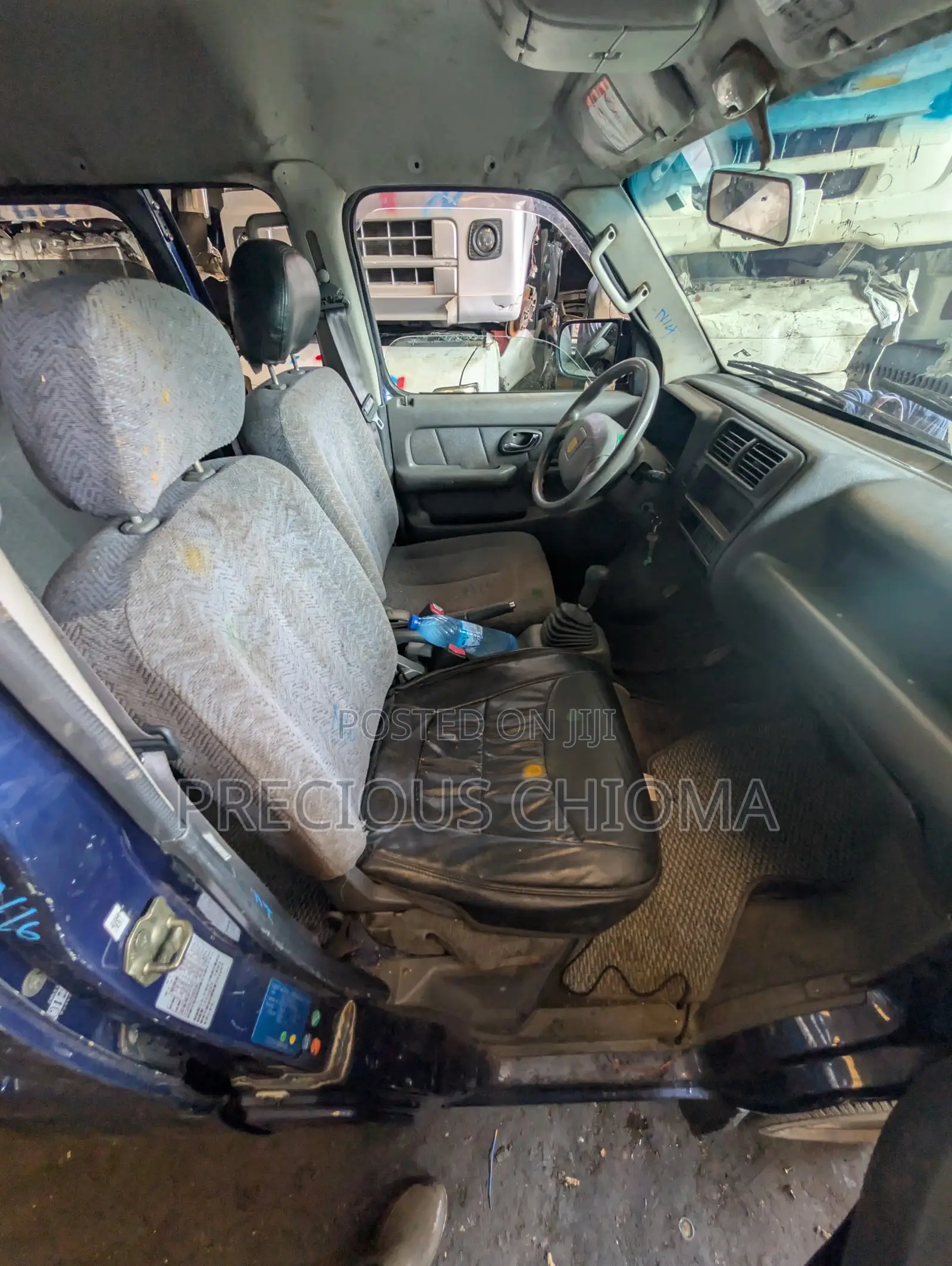 Suzuki APV Minibus 2015 Blue