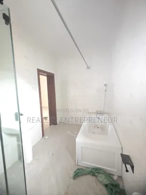 4bdrm Duplex in Lekki Peninsula 2 for rent