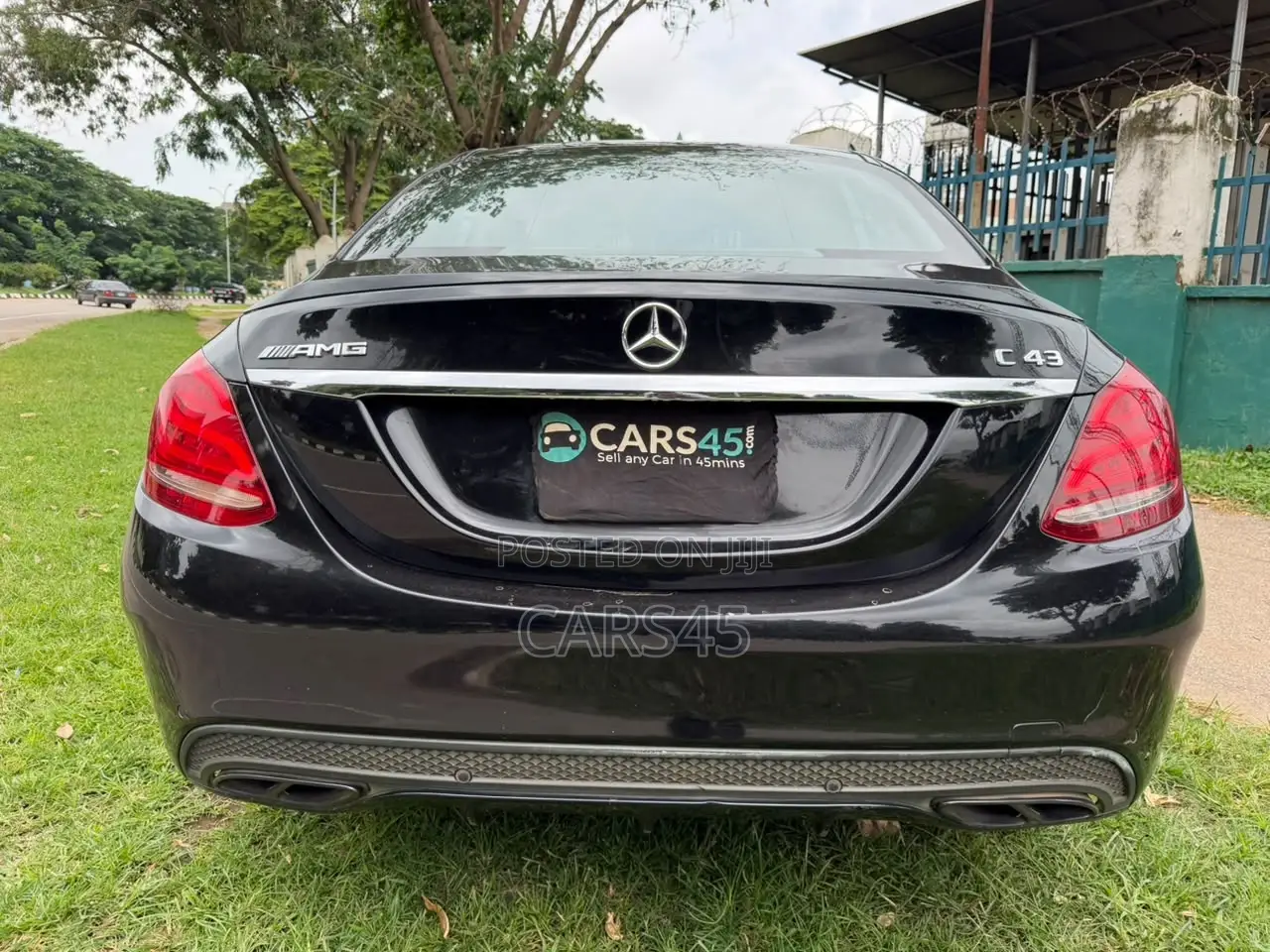 Mercedes-Benz C43 2017 Black