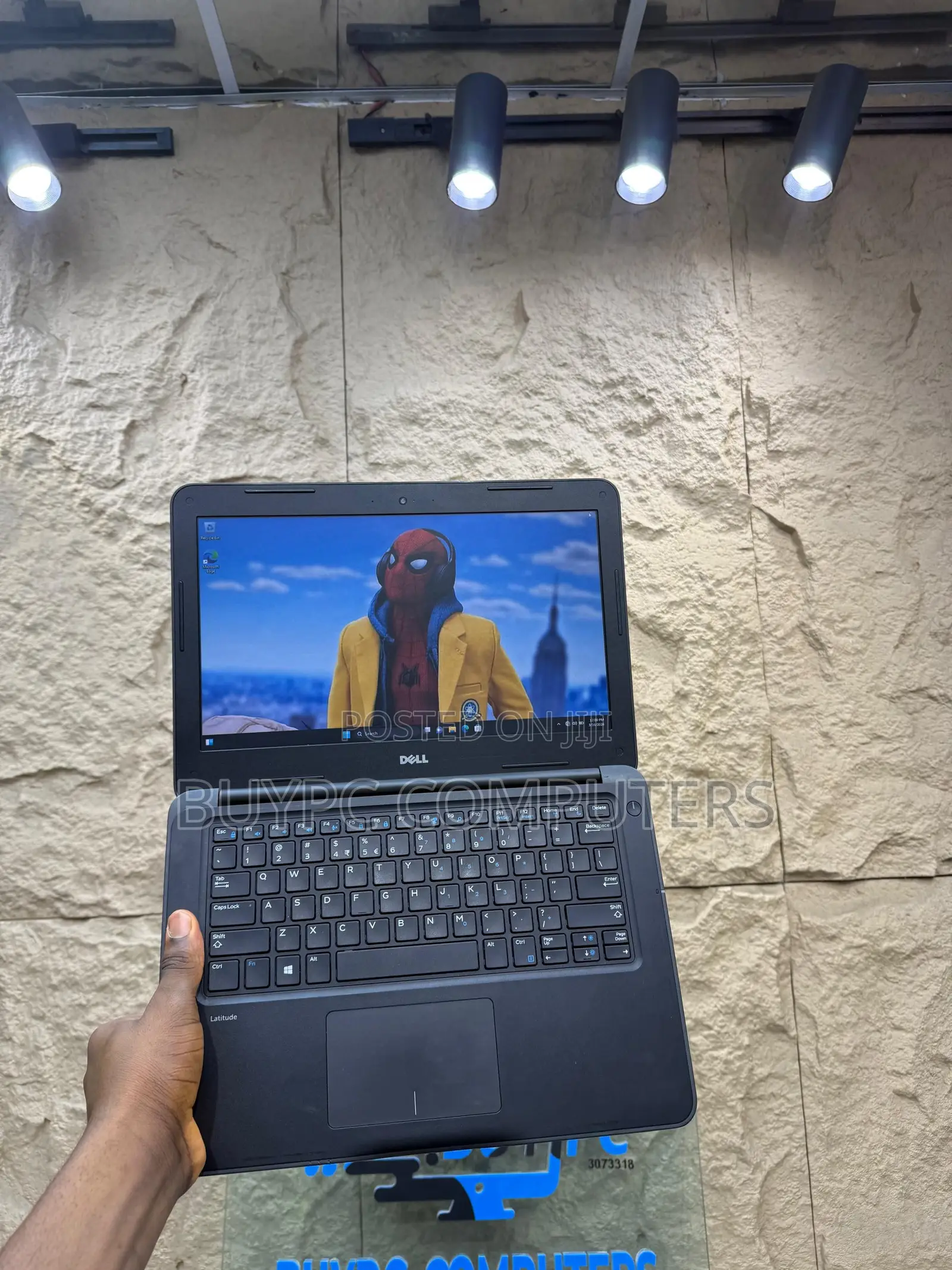 Laptop Dell Latitude 3380 4GB Intel Core i3 SSD 128GB
