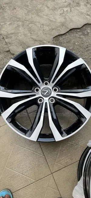 Lexus Rims Size 20