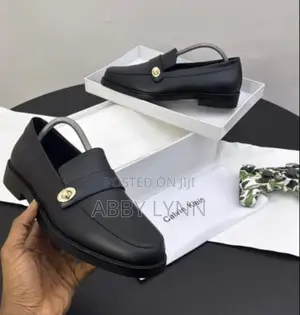 Foreign Shoes