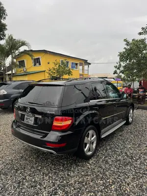 Mercedes-Benz M Class 2011 Black