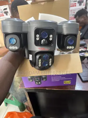 Ubox Triple Lens Solar Camera