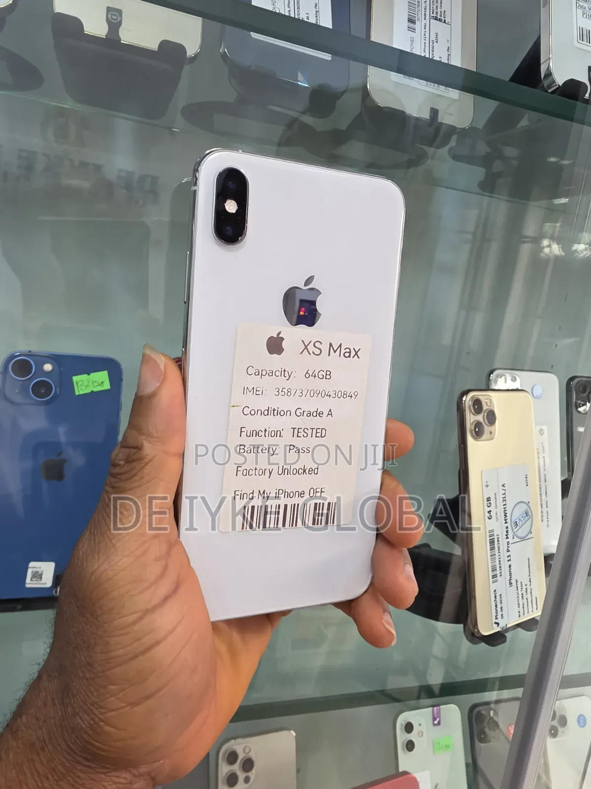 Apple iPhone XS Max 64 GB White