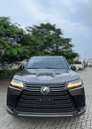Lexus LX 600 2024 Gray