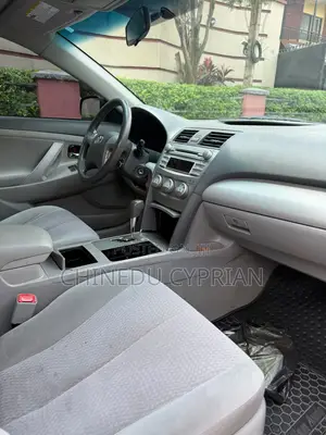 Toyota Camry LE 4dr Sedan (2.5L 4cyl 6A) 2011 Black