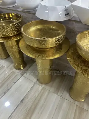 Gold Standing Basin