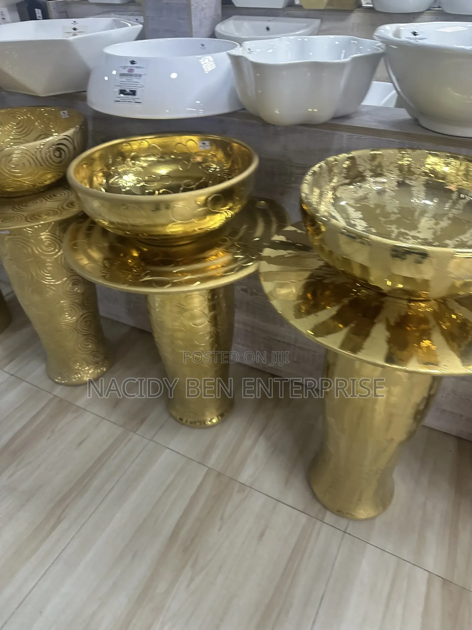Gold Standing Basin