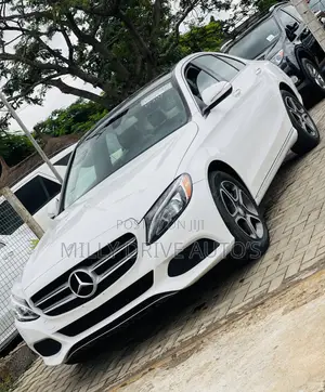 Mercedes-Benz C300 2016 White